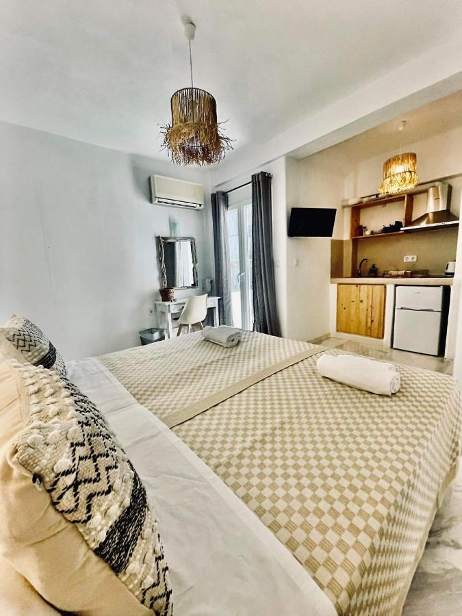 Athina Rooms - Lounge Apartments باروس المظهر الخارجي الصورة