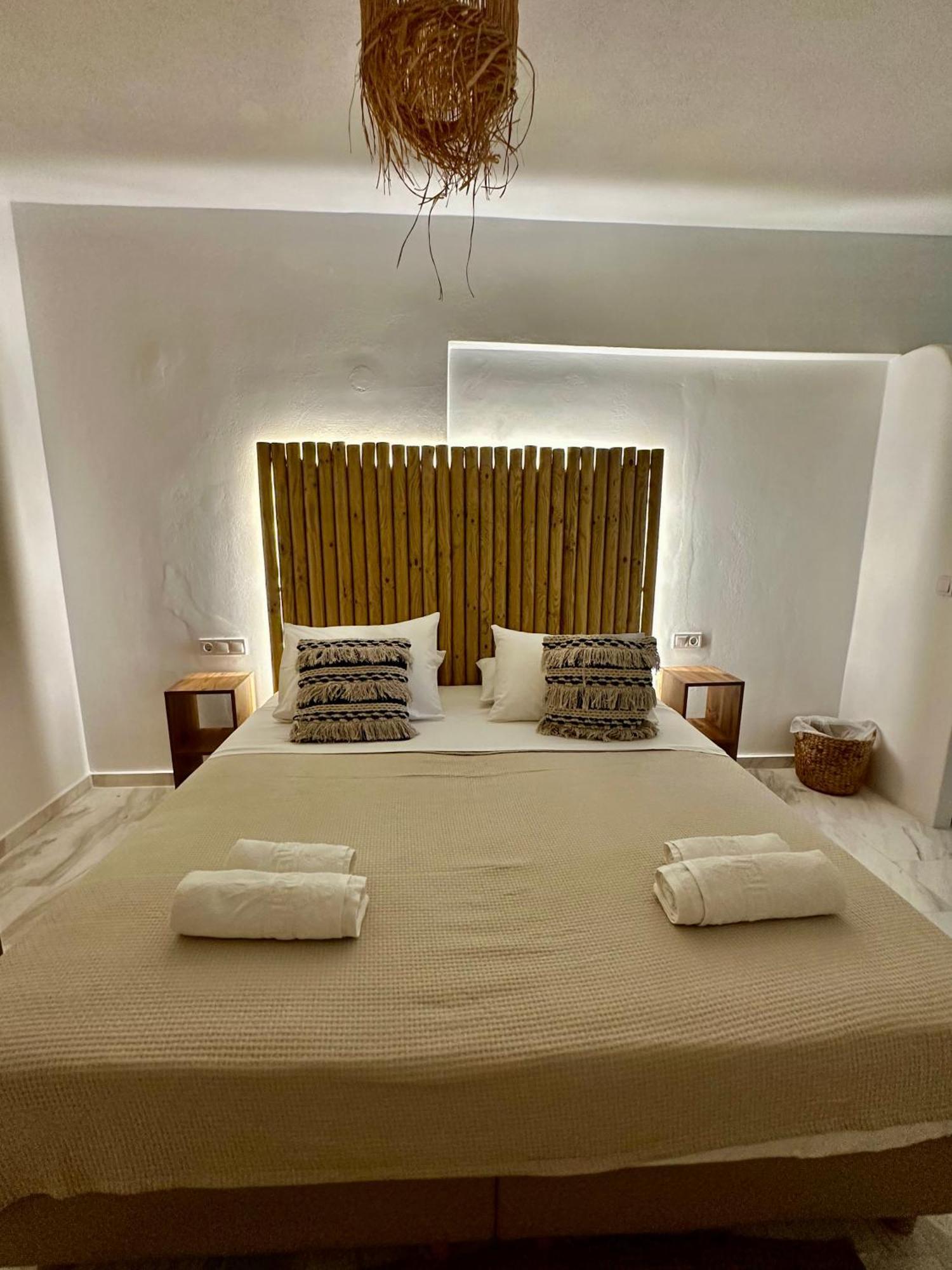Athina Rooms - Lounge Apartments باروس المظهر الخارجي الصورة