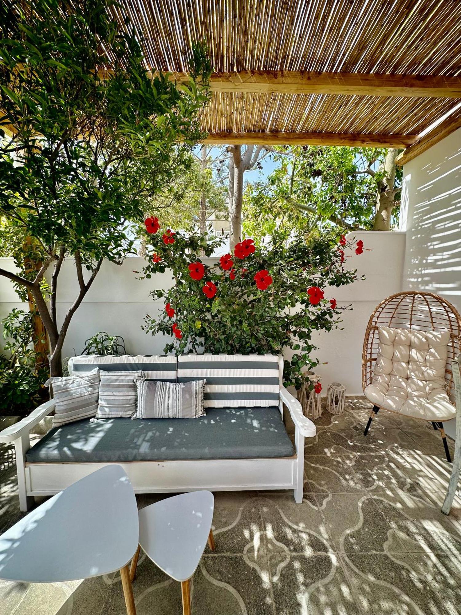 Athina Rooms - Lounge Apartments باروس المظهر الخارجي الصورة