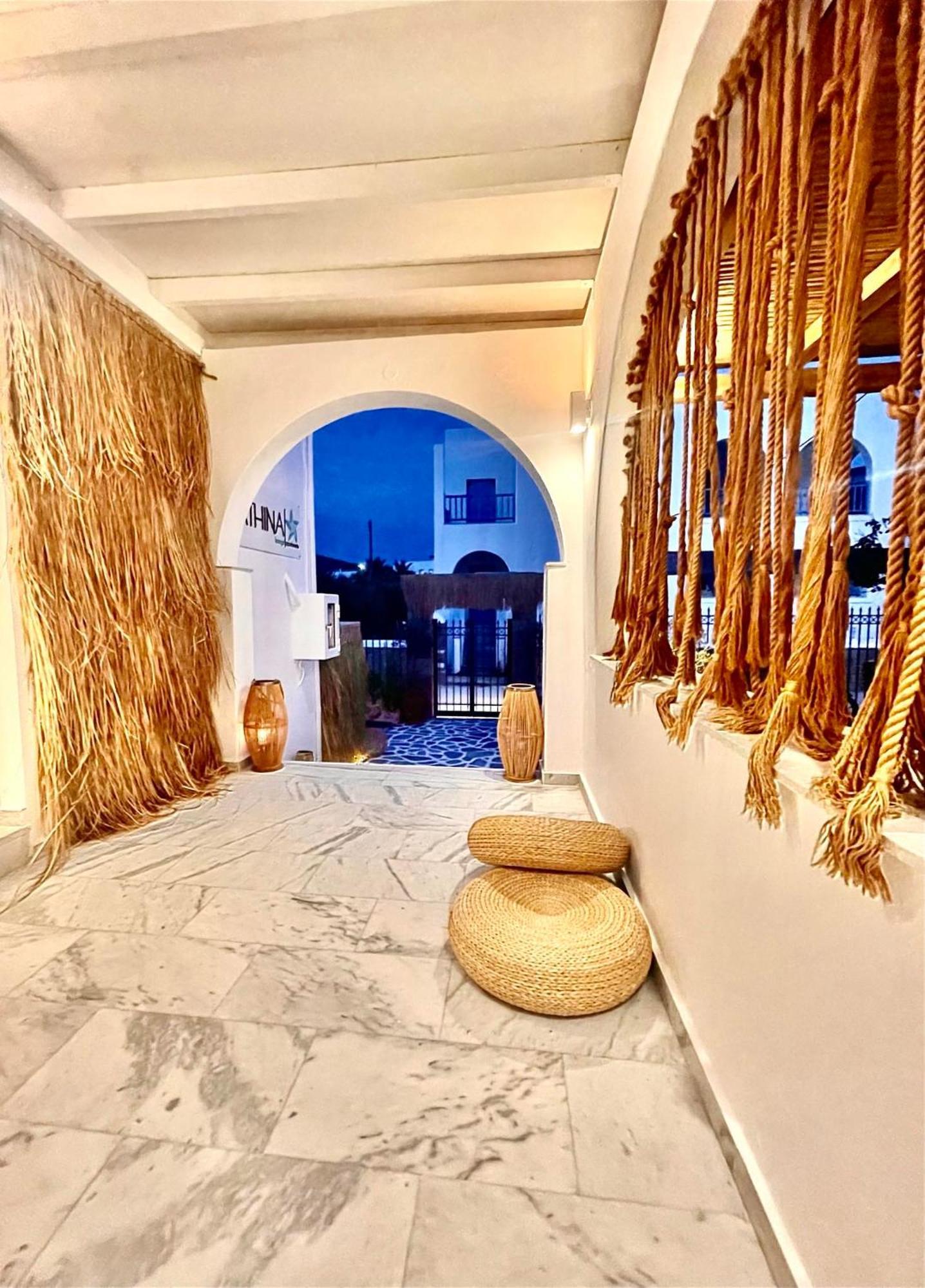 Athina Rooms - Lounge Apartments باروس المظهر الخارجي الصورة